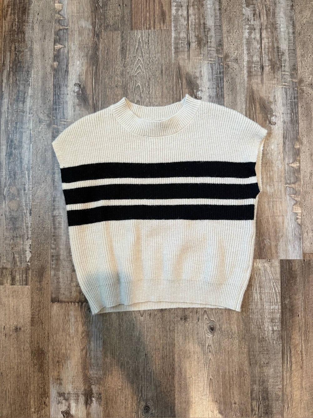Knit Blouses - Set of 2 - Picture 4 of 5